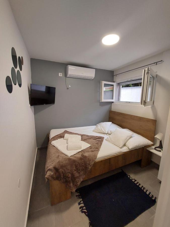 Apartman Karla Jadrija Exterior foto